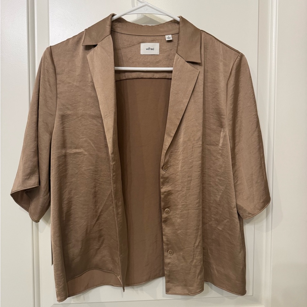 NWT Wilfred beso shirt